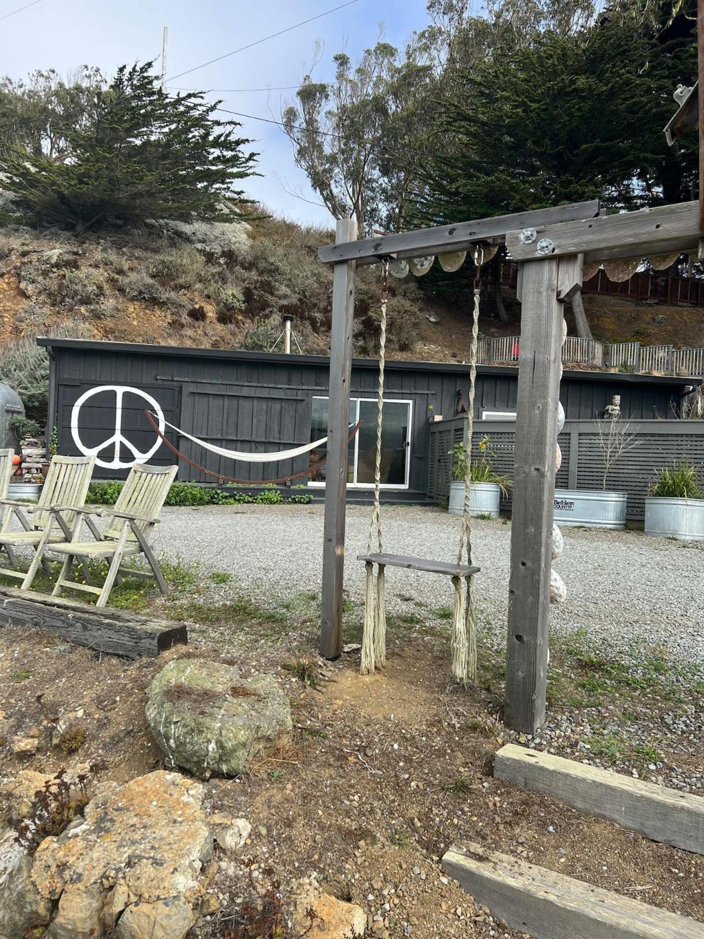 Отель Carriage House Waterfront On Tomales Bay With Dock Marshall Экстерьер фото